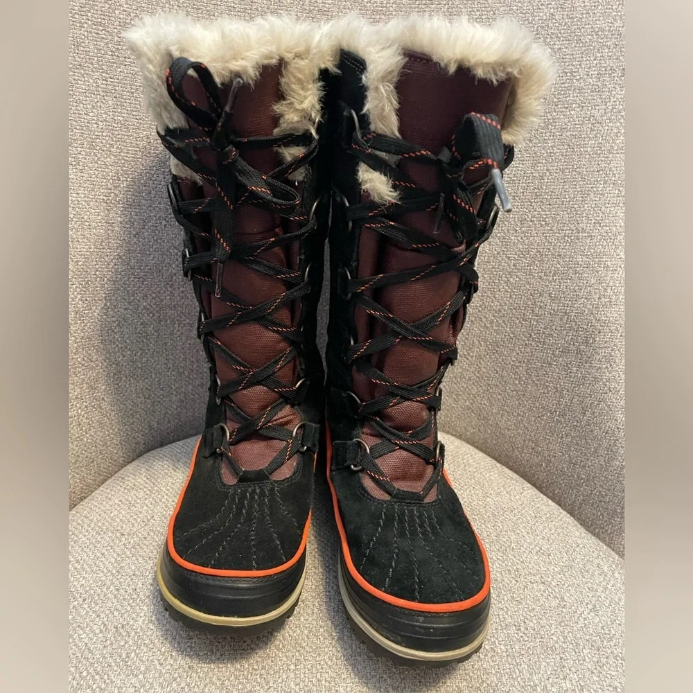 SOREL- Women's Tivoli High Il winter boots size 7 - Picture 3 of 6